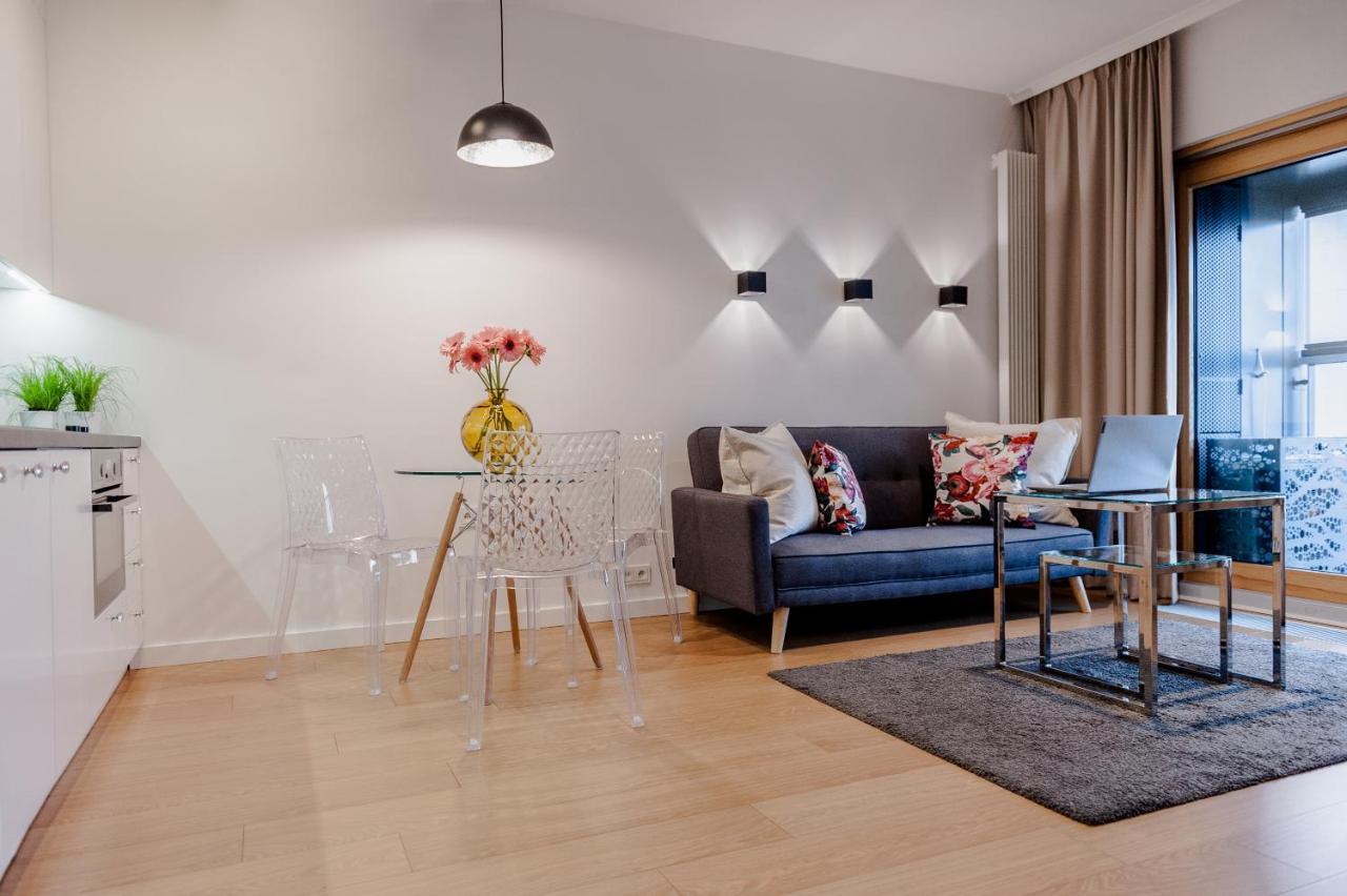 Apartment Mennica Patronus Warsaw